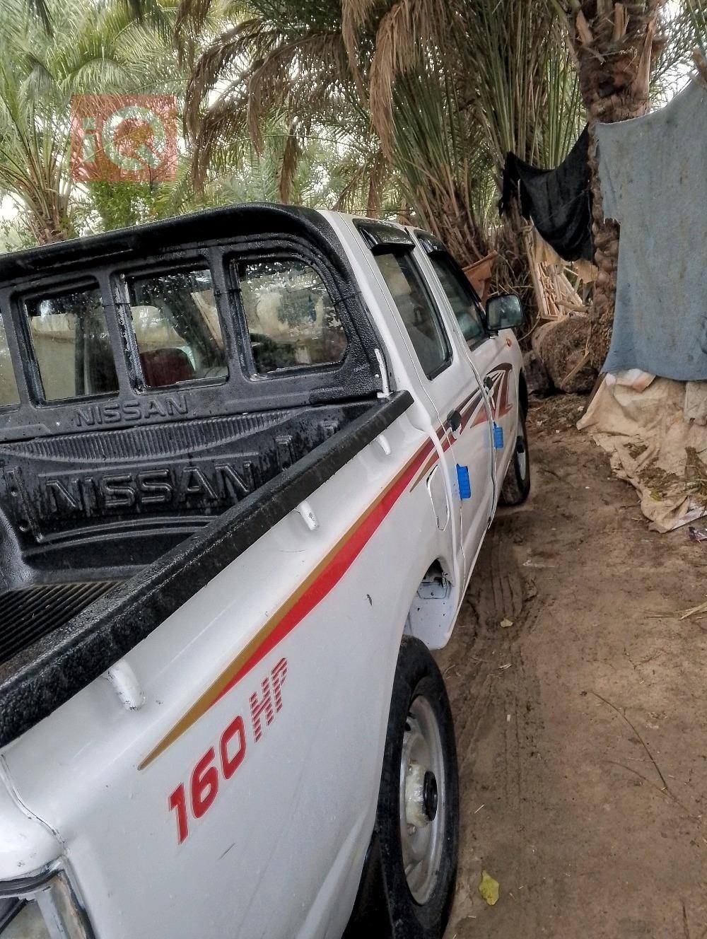 نيسان بيك اب